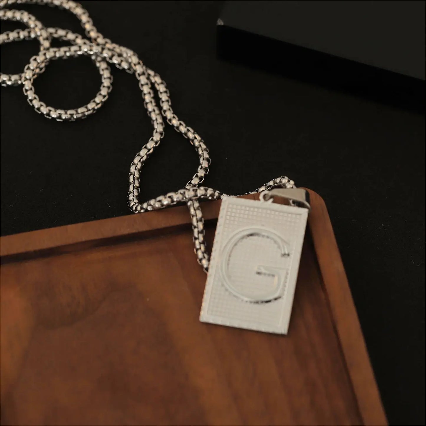 Square Customized Initial Necklace Stainless Steel Personalized Nameplate Letter Pendant