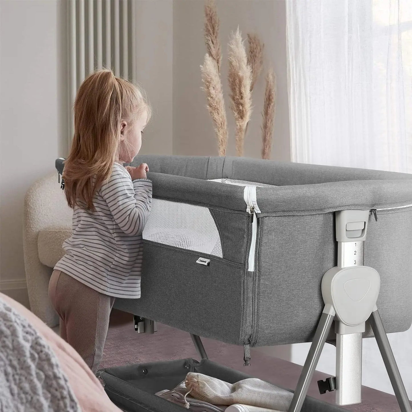 Baby Bassinet, Beside Sleeper for Baby Easy Folding Bedside with Storage Basket and Wheels